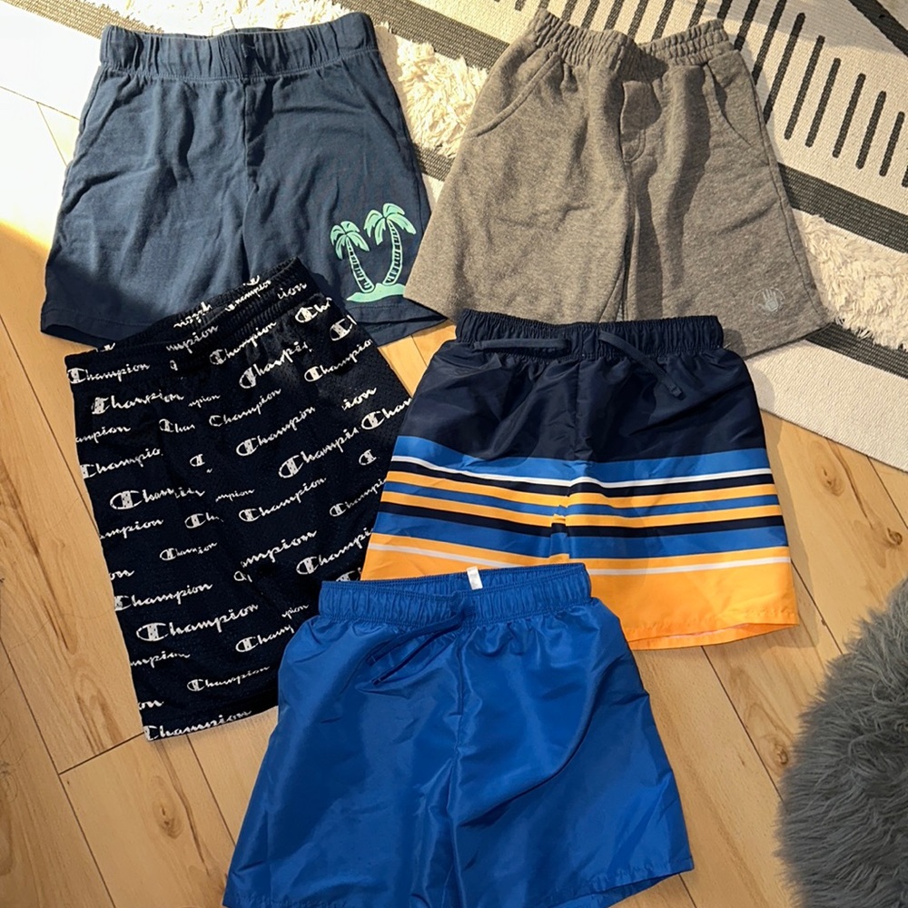 BOYS SHORTS